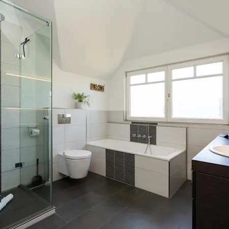 Am Sandwall Westseite *