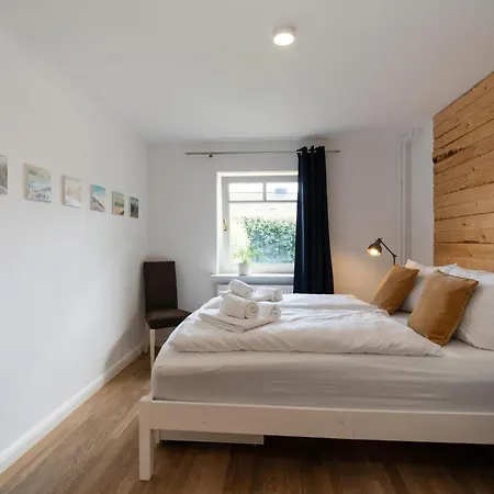 Am Sandwall Westseite * Sylt