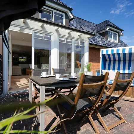 Am Sandwall Westseite Ferienhaus